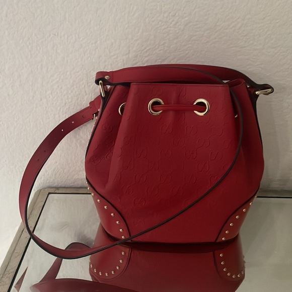 Gucci - Picture 6 of 16